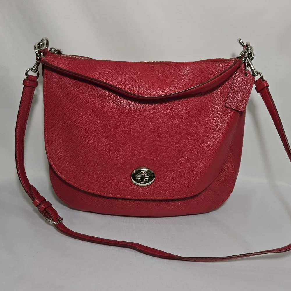 Coach Pebbled Leather Turnlock Hobo Red Purse